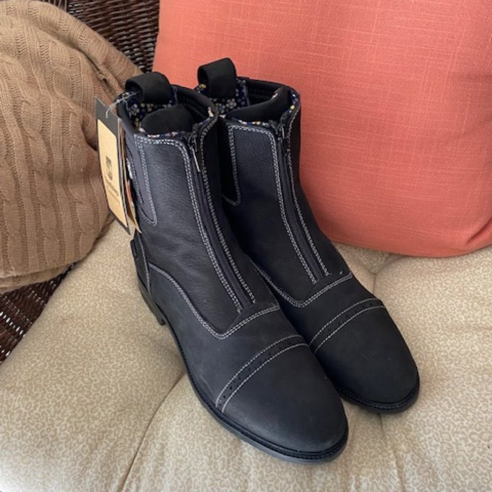 NWT TREDSTEP Country Boots Size 40 (US9)